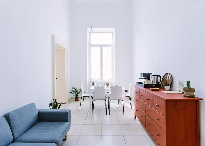 Pangea E PanthálassaAlbergo